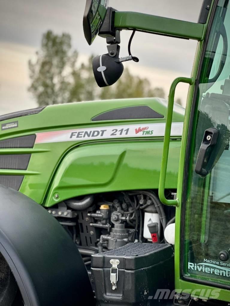 Fendt 211S Vario Traktoren