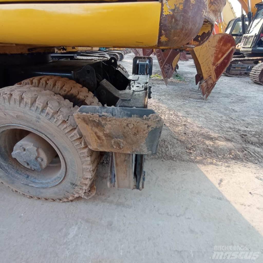 Komatsu PC150W-6 Mobilbagger