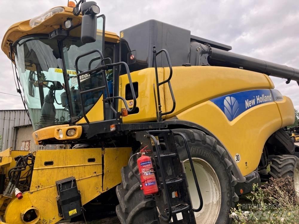 New Holland CR 9080 Mähdrescher