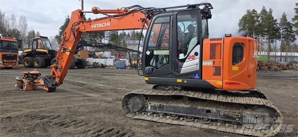 Hitachi ZX135US-5B Raupenbagger