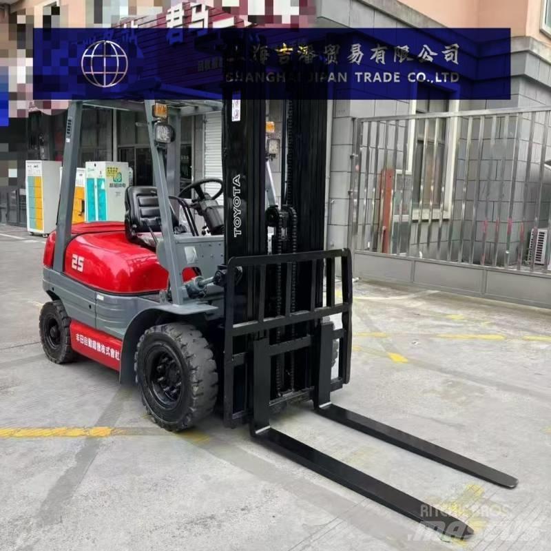 Toyota FD 25 Dieselstapler