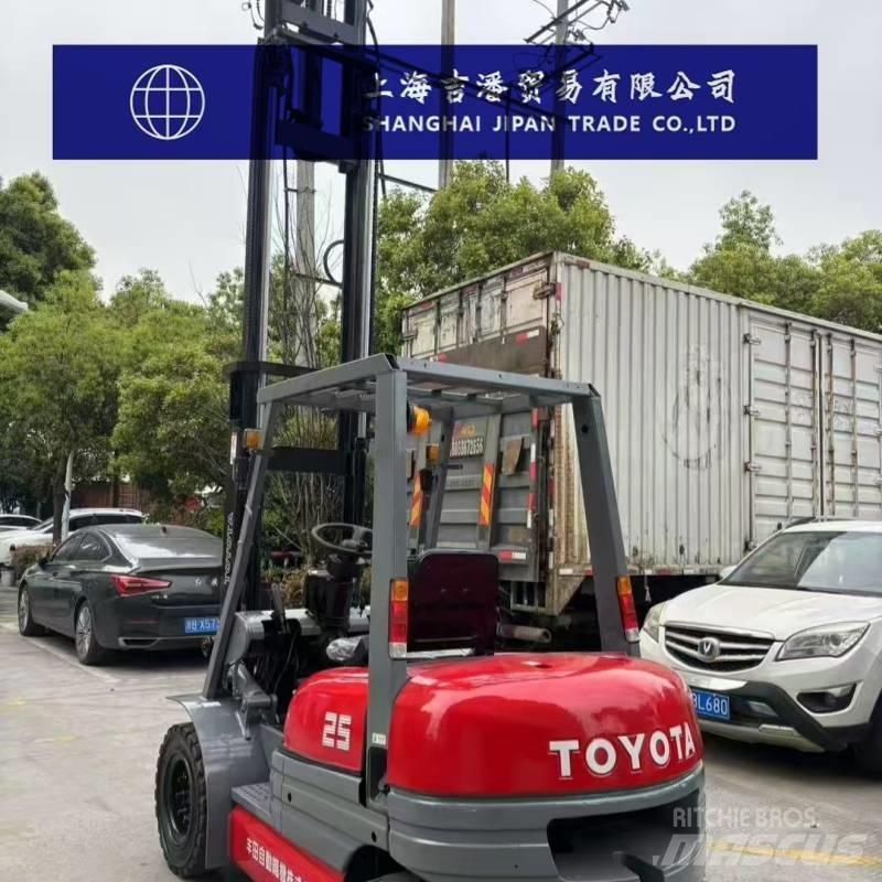 Toyota FD 25 Dieselstapler