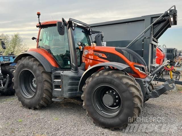 Valtra T 175 V Traktoren