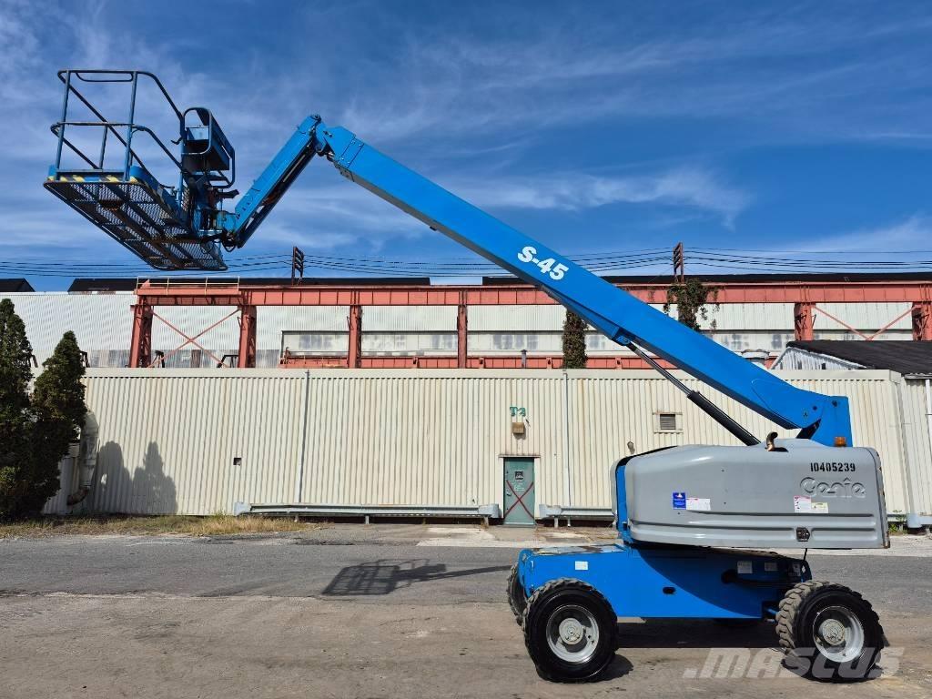 Genie S 45 Teleskopbühnen