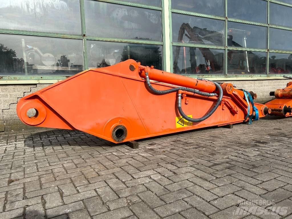 Hitachi ZX 350 LC Tieflöffel