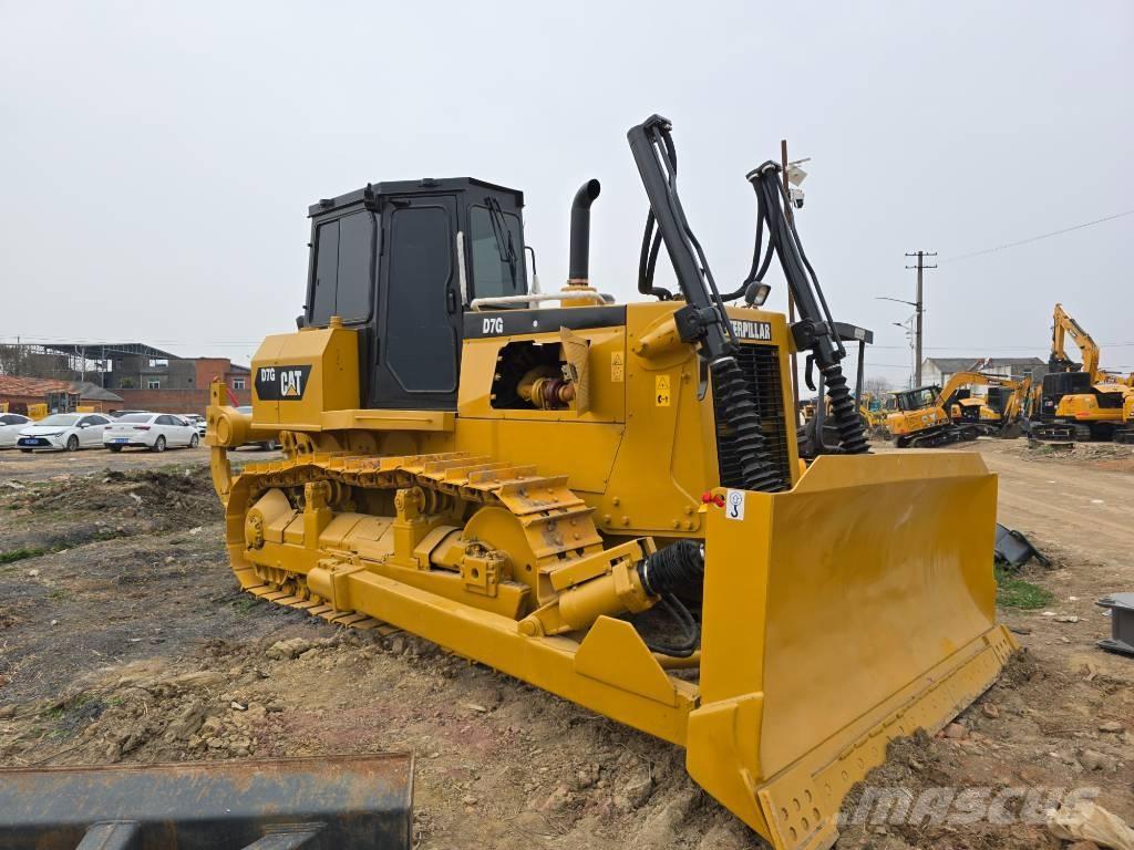 CAT D7G Bulldozer