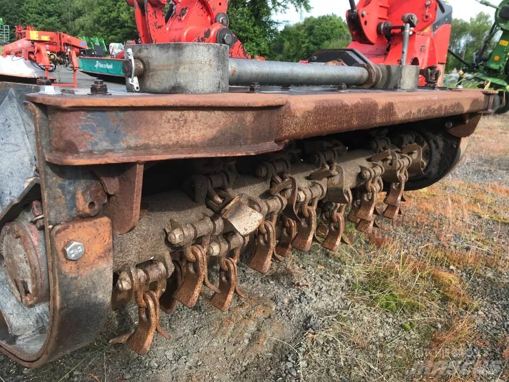 Kuhn EP 5050 SP Gezogene und selbstfahrende Mäher