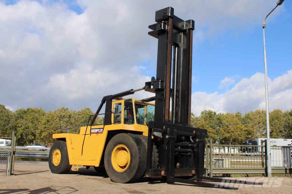 CAT V 800 Dieselstapler