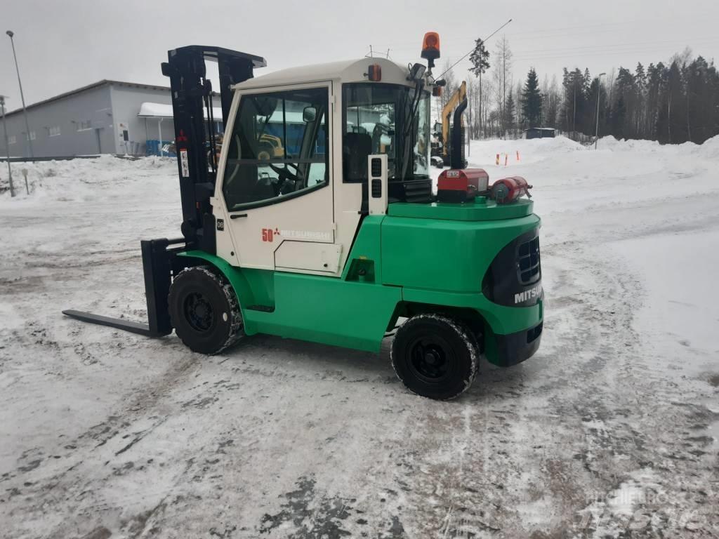 Mitsubishi FD50K Dieselstapler