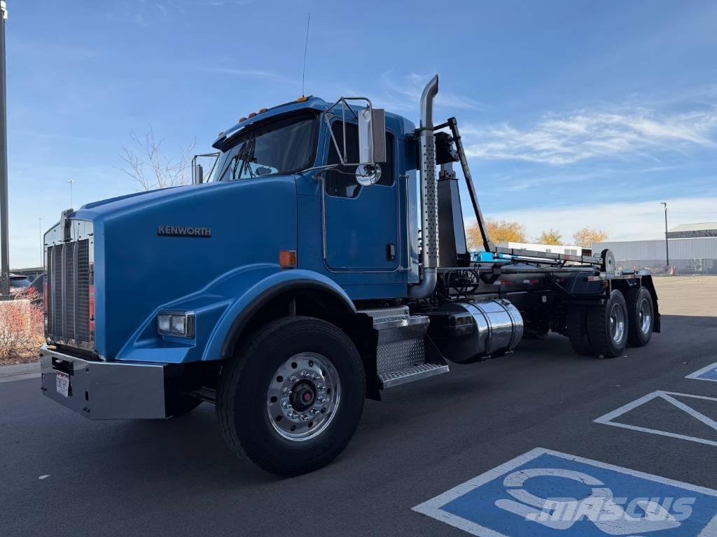 Kenworth T 800 Absetzkipper