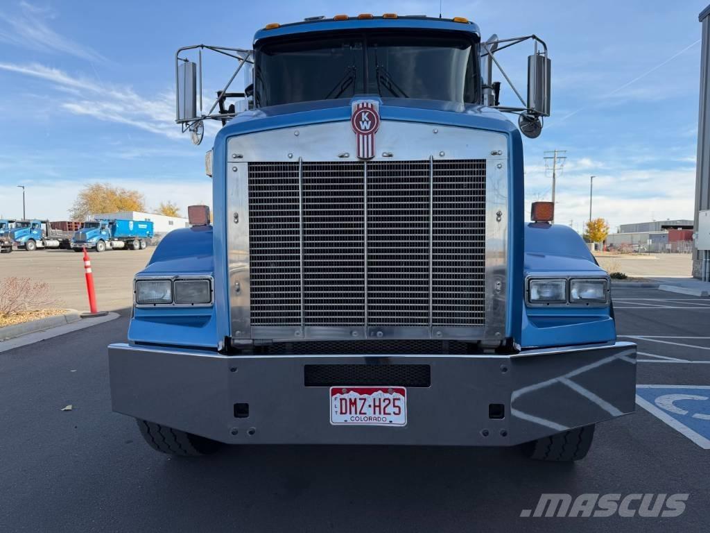 Kenworth T 800 Absetzkipper