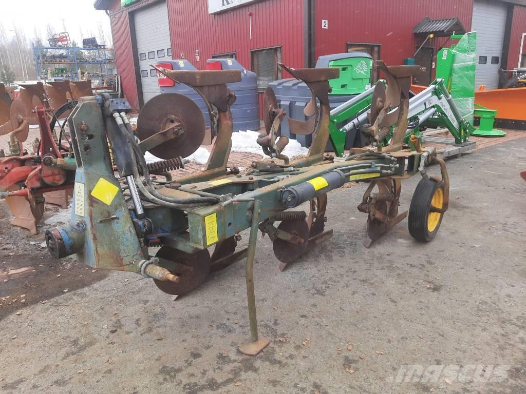 Överum CV 398H Wendepflüge