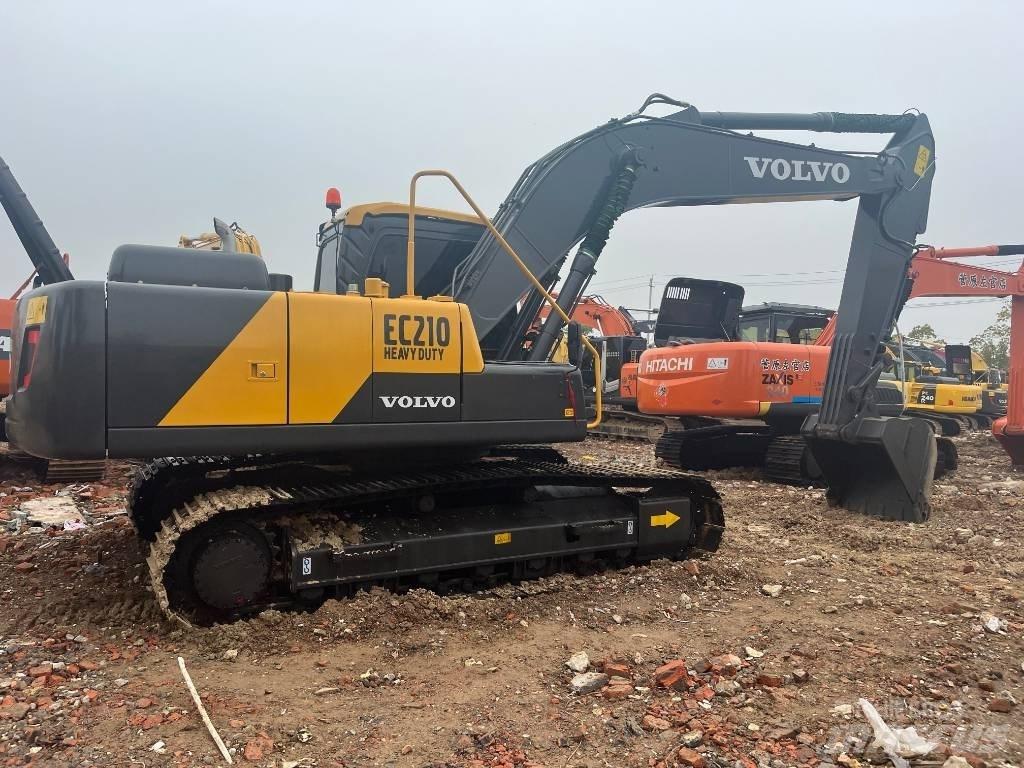 Volvo EC 210 B LC Raupenbagger