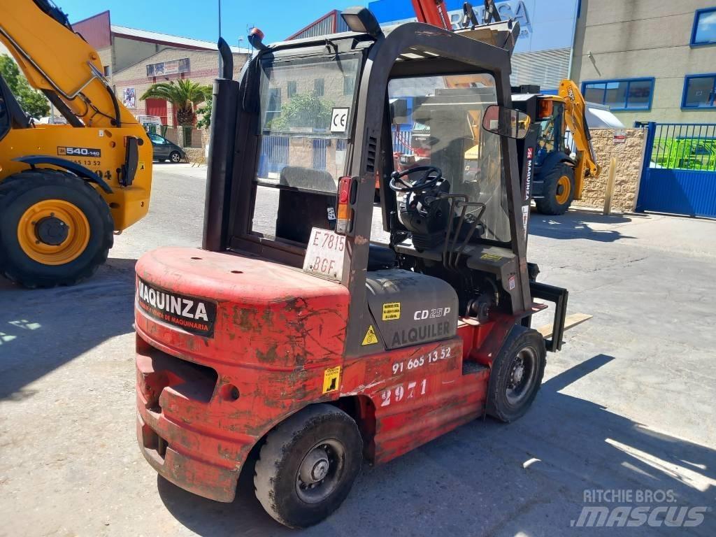 Manitou CD 25 P Dieselstapler