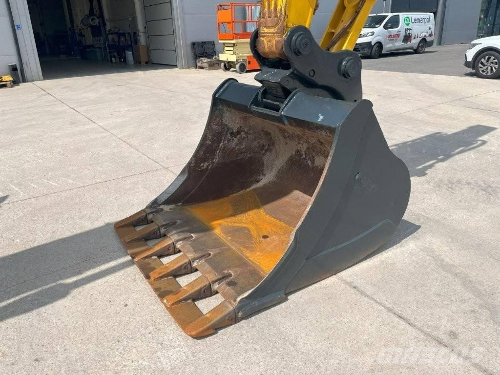 Komatsu PC 210 LC-11 Raupenbagger