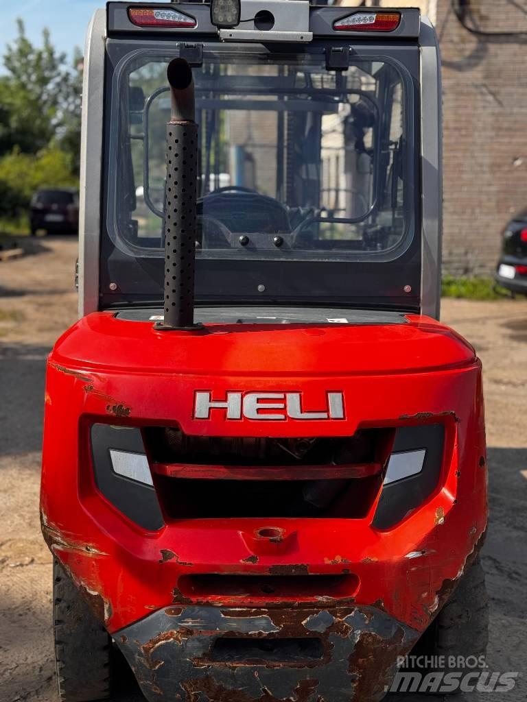 Heli CPCD 50 Dieselstapler
