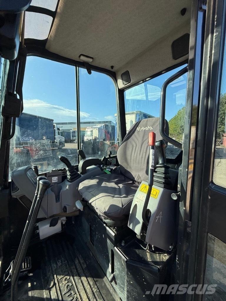 Kubota U 27-4 Minibagger < 7t