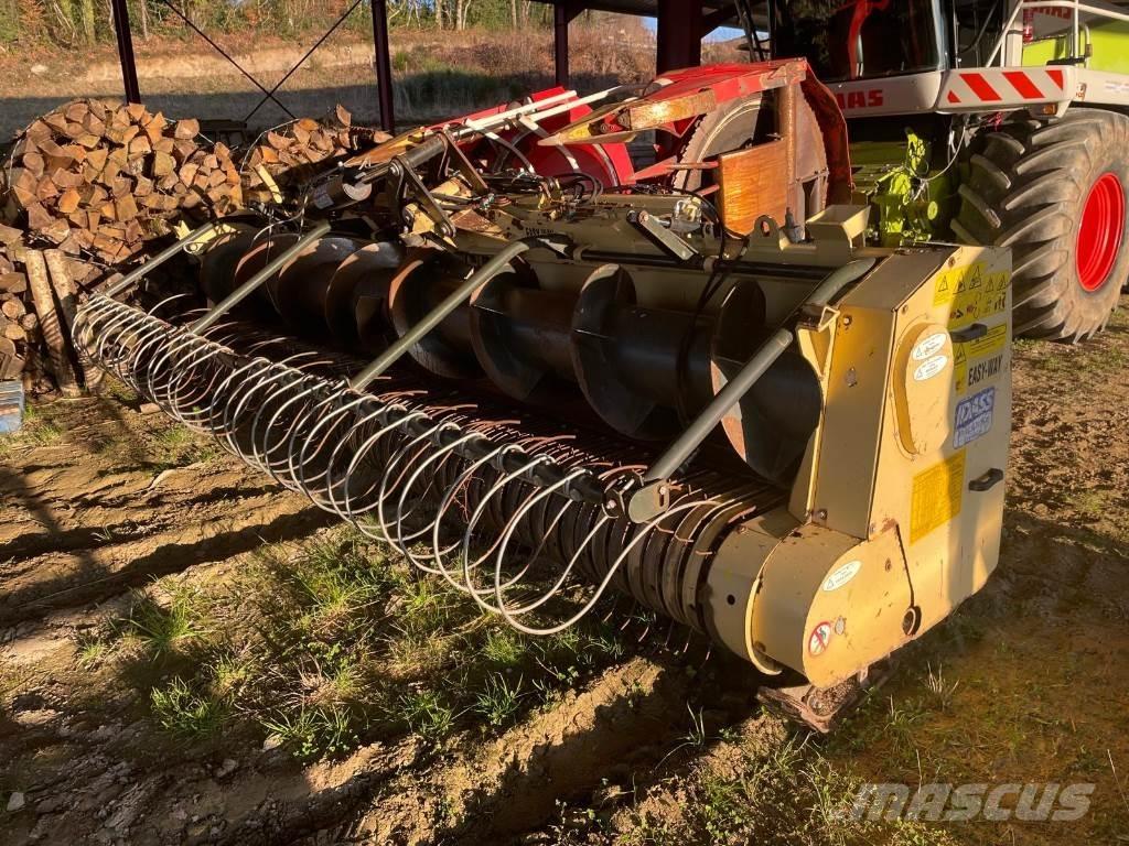 CLAAS JAGUAR 830 Feldhäcksler