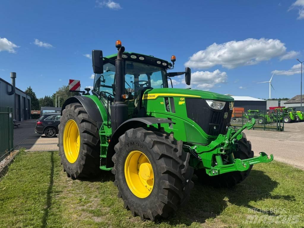 John Deere 6R 195 Traktoren