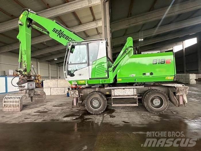Sennebogen 818 E Materialumschlag