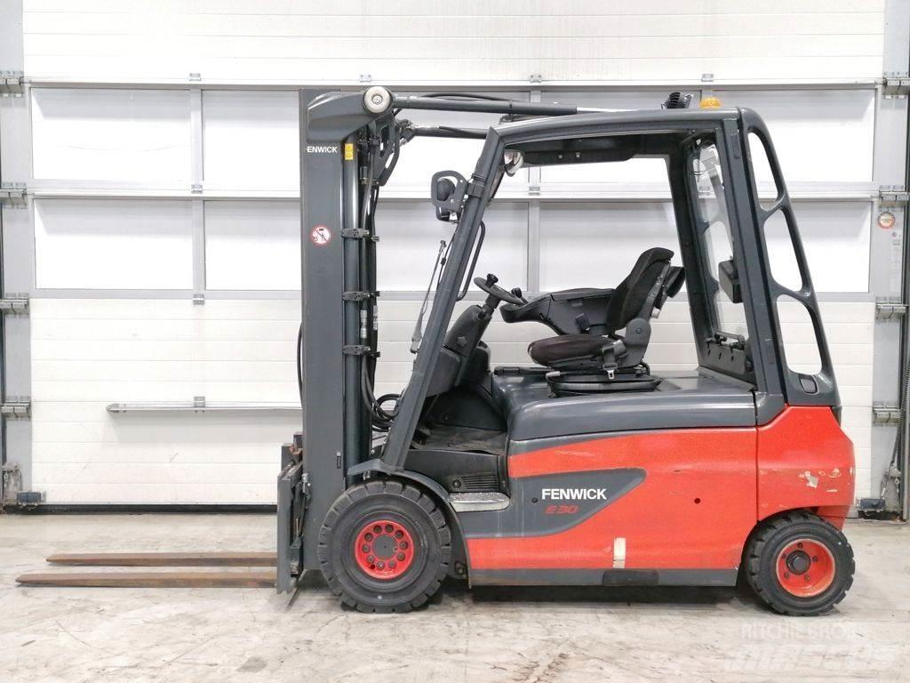 Linde E30L-01 Elektrostapler