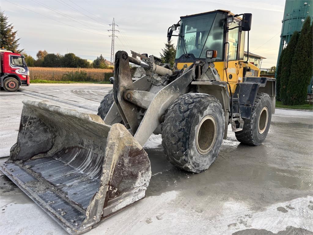 Komatsu WA 200-6 Sonstige Baumaschinen