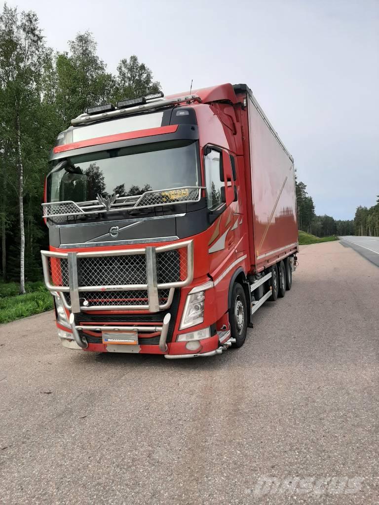 Volvo FH 13 Kleinholztransporter