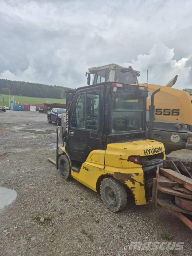 Hyundai 25 D-9 Dieselstapler