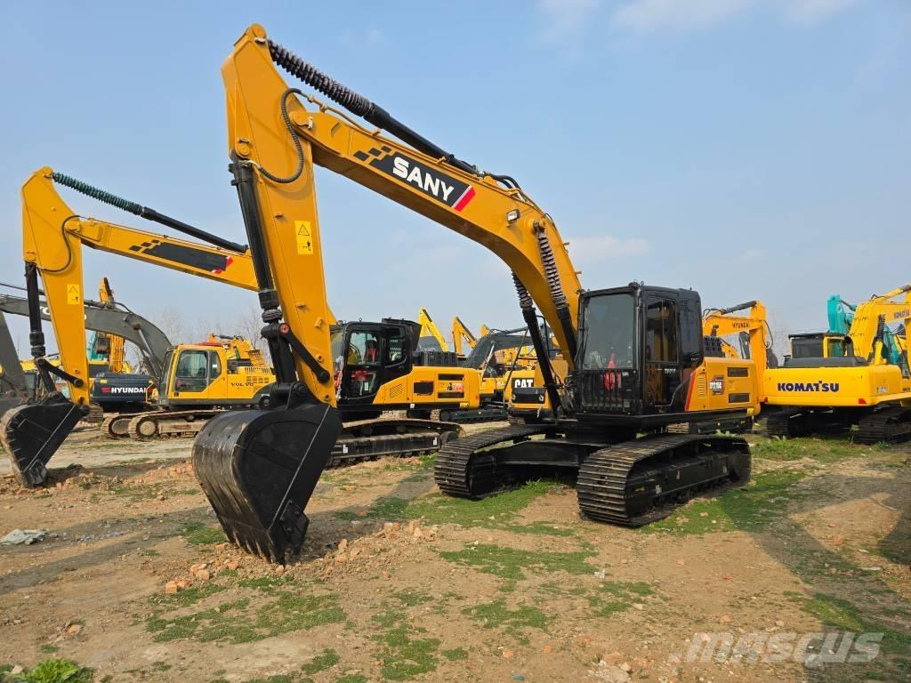 Sany SY215C Raupenbagger