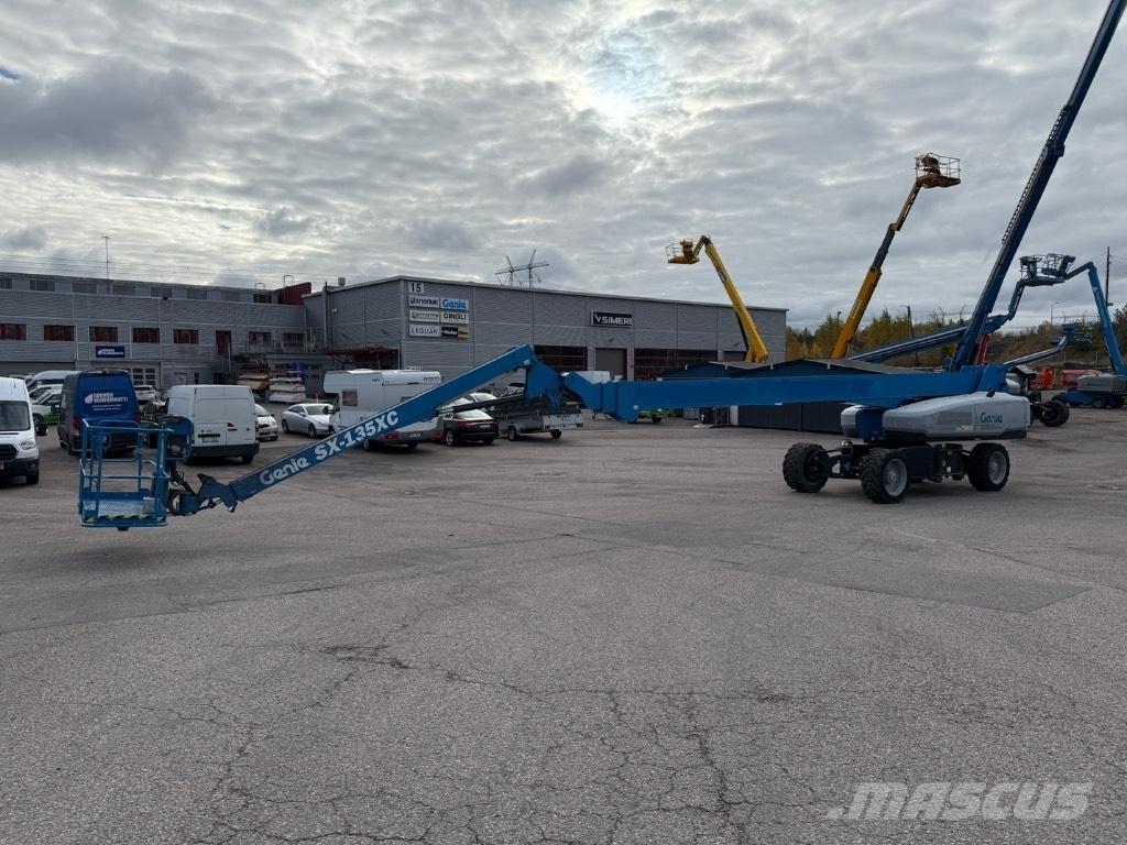 Genie SX 135 XC Gelenkteleskoparbeitsbühnen