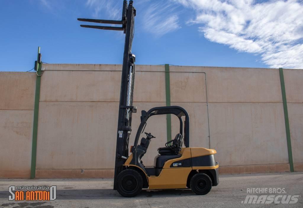 CAT DP 35 N Dieselstapler