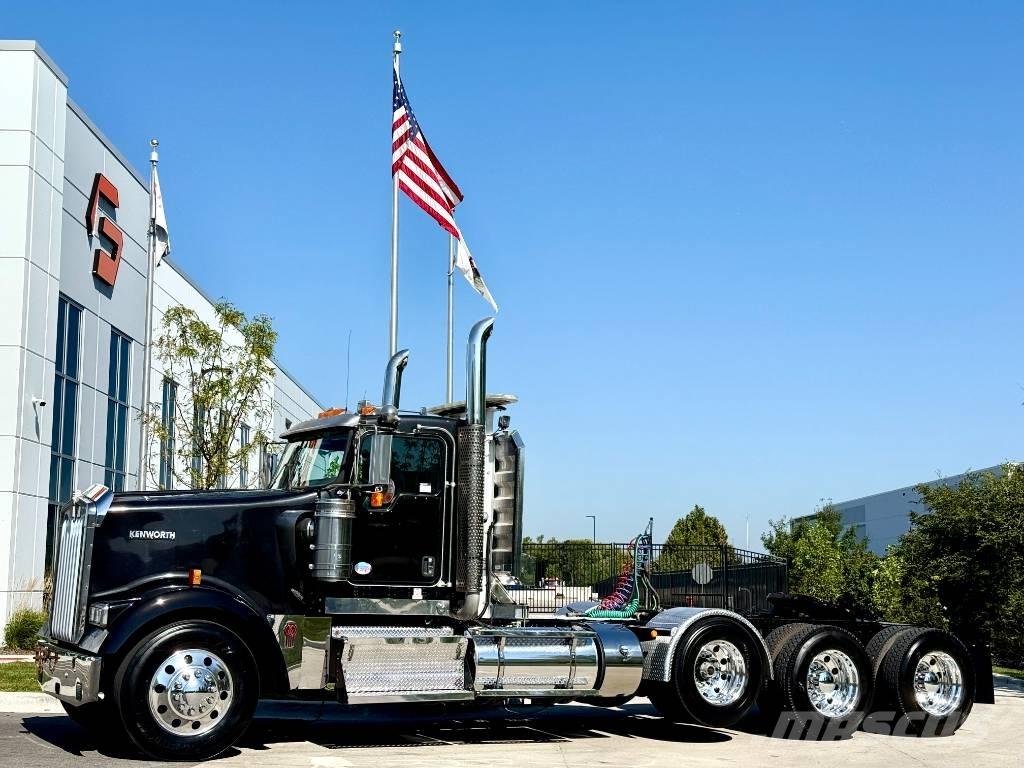 Kenworth W 900 Sattelzugmaschinen