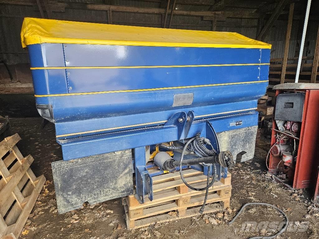 Bogballe M2 Mineraldüngerstreuer