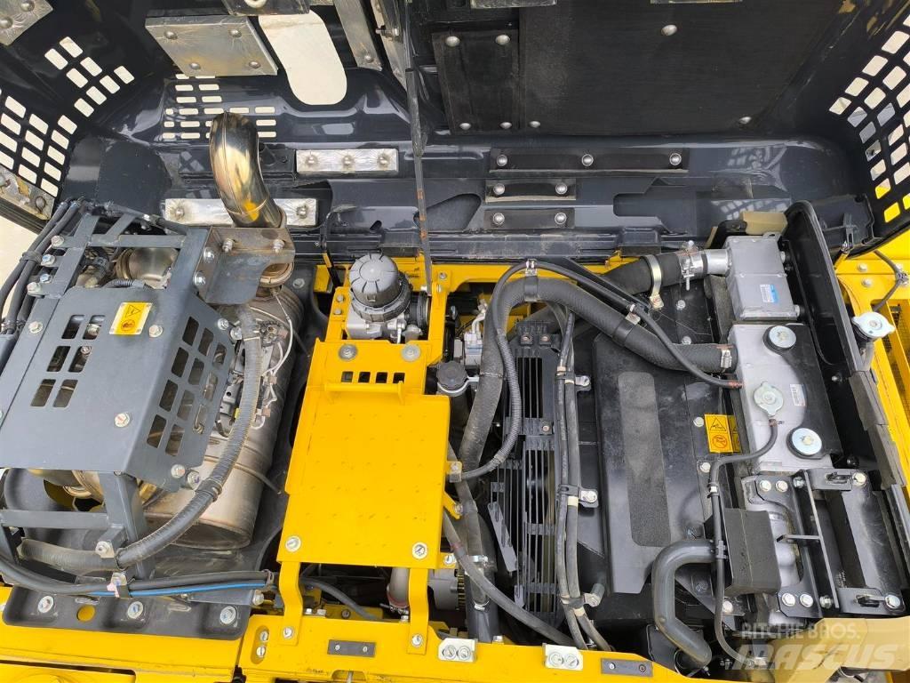 Komatsu HB 215 LC-3 Raupenbagger