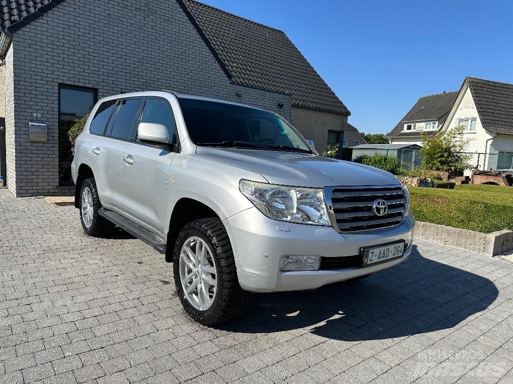Toyota Landcruiser Geländewagen