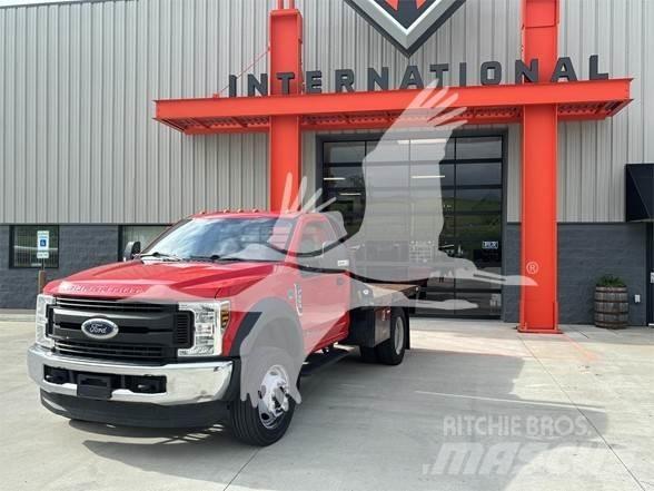 Ford F550 SD Pritschenwagen/Pritschenwagen mit Seitenklappe