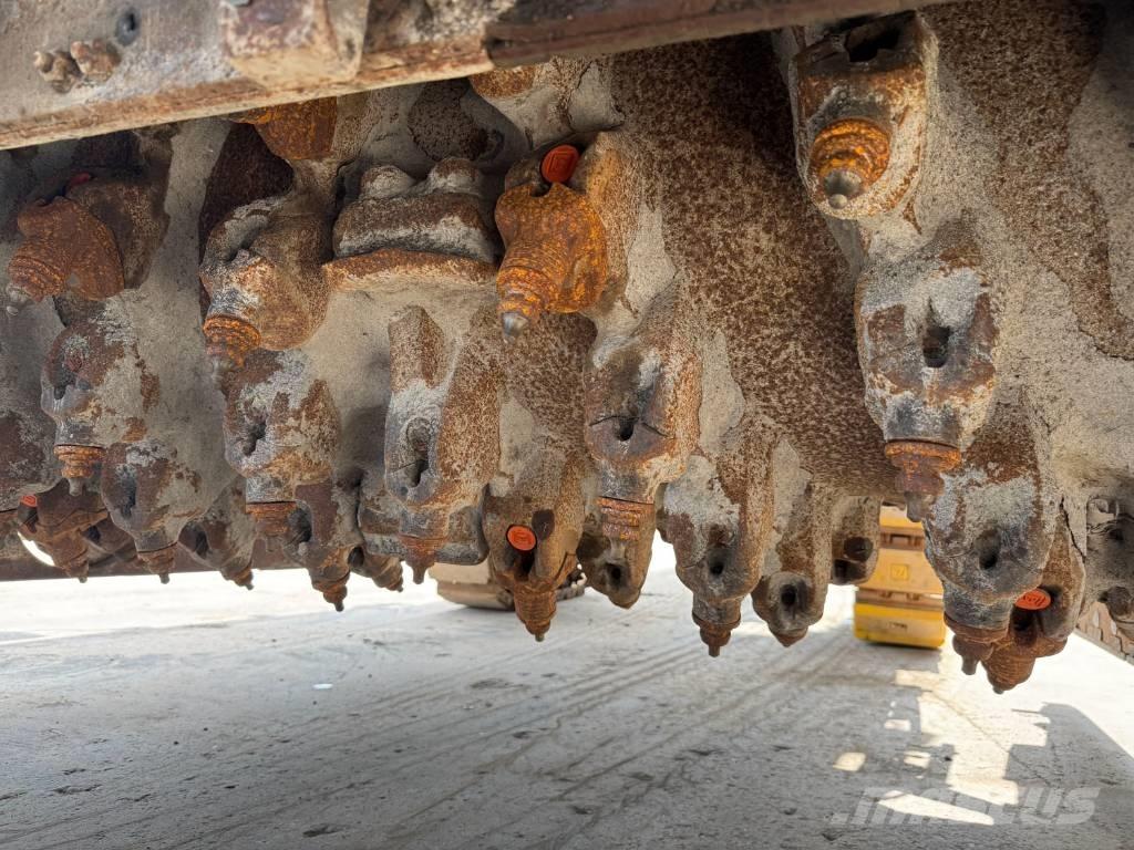 Wirtgen W 150 CFI Asphaltfräsen