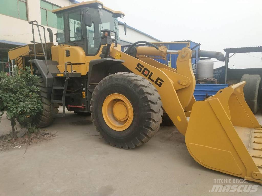 SDLG L 956 Radlader