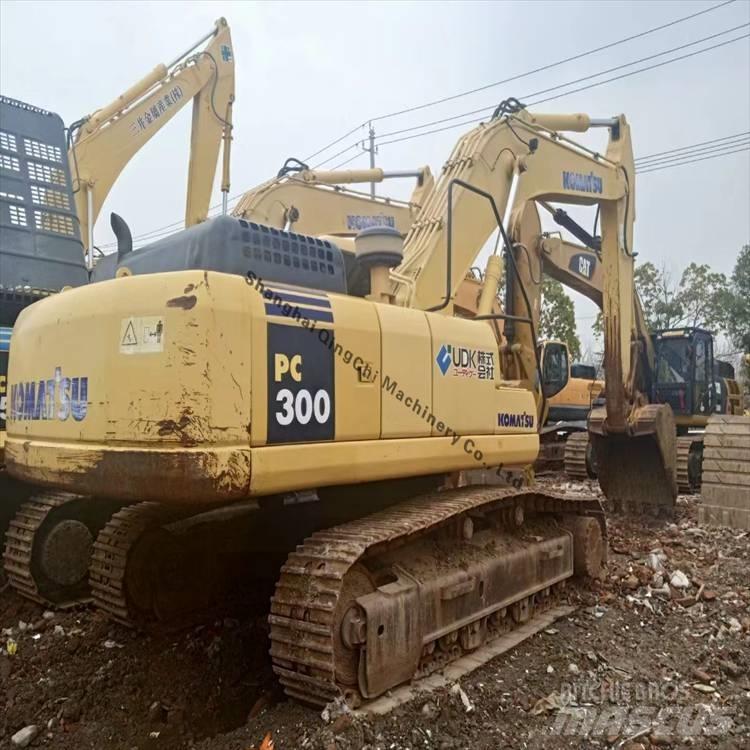Komatsu 300 Raupenbagger