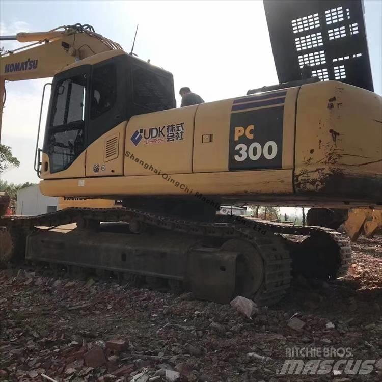 Komatsu 300 Raupenbagger