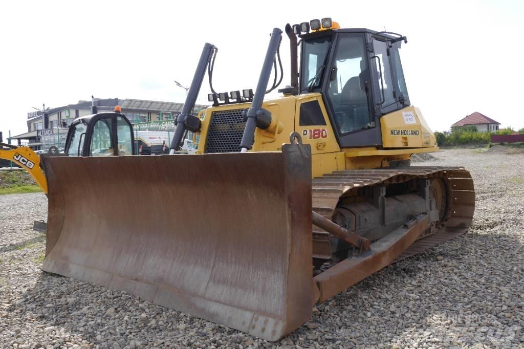 New Holland D 180 Bulldozer