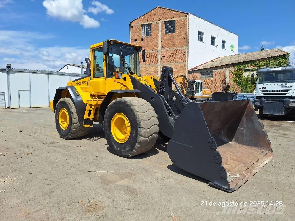Volvo L 120 E Radlader