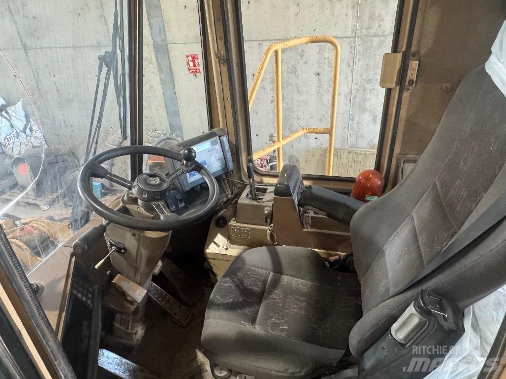 CAT 966 F Radlader