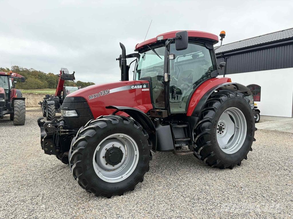 Case IH MXU 135 Traktoren