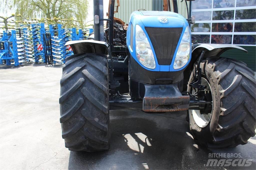 New Holland T7030 Traktoren