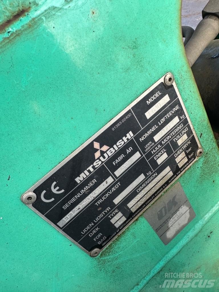 Mitsubishi FG 30 Gasstapler