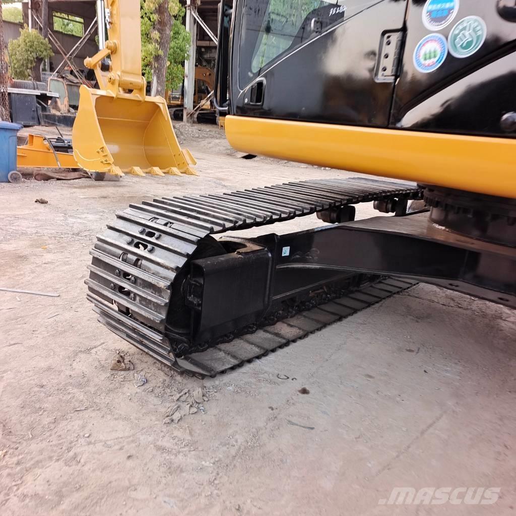 CAT 320 D2 Raupenbagger