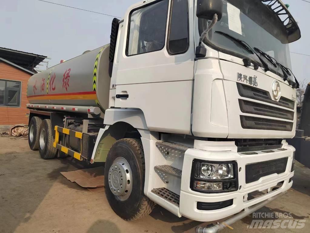 Shacman F3000 6X4 Wassertanker