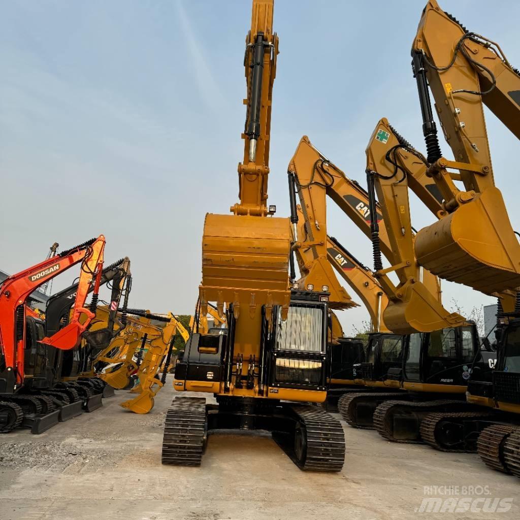 CAT 320D2 Midibagger  7t - 12t