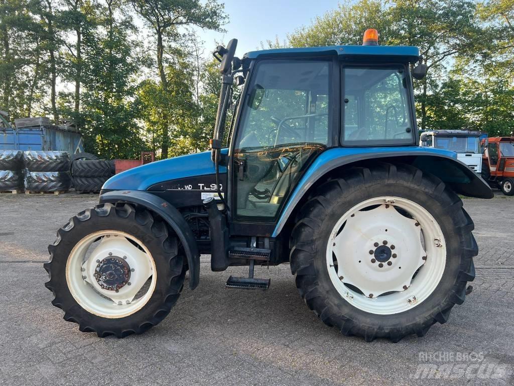 New Holland TL 90 Traktoren